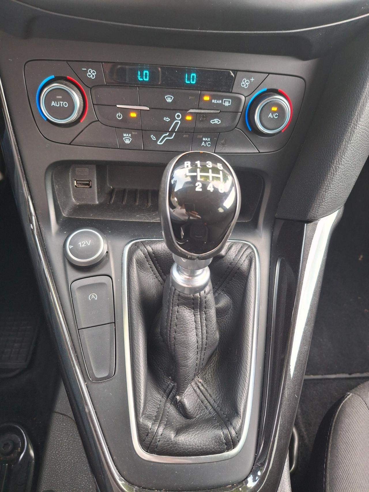Ford Focus 1.5 TDCi 120 CV.Start&Stop SW Titanium-NAVI-