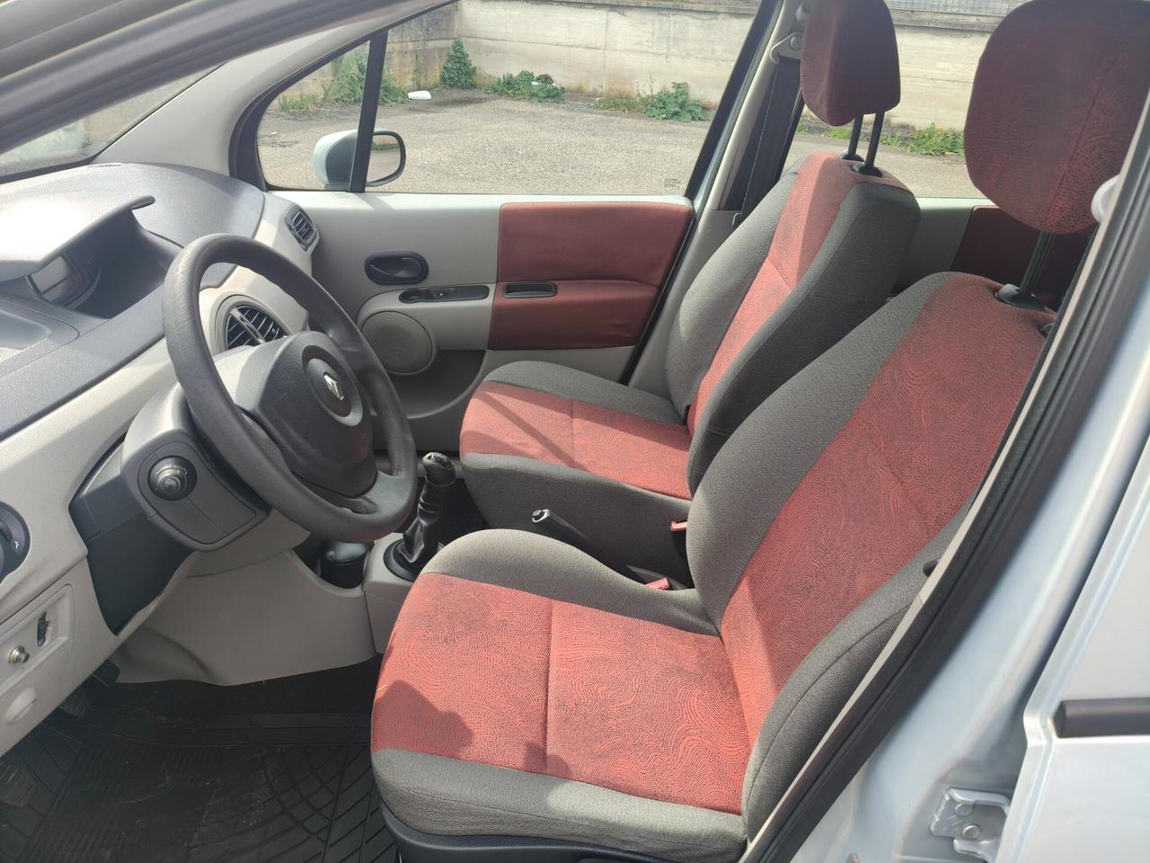 Renault Modus 1.2 benzina PER NEOPATENTATI