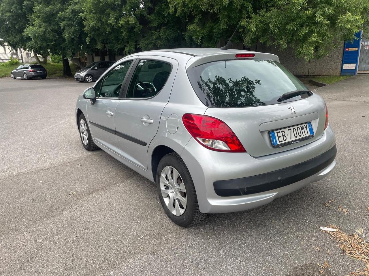Peugeot 207 1.4 8V 75CV 5p. Energie Sport ECO GPL per Neopatentati