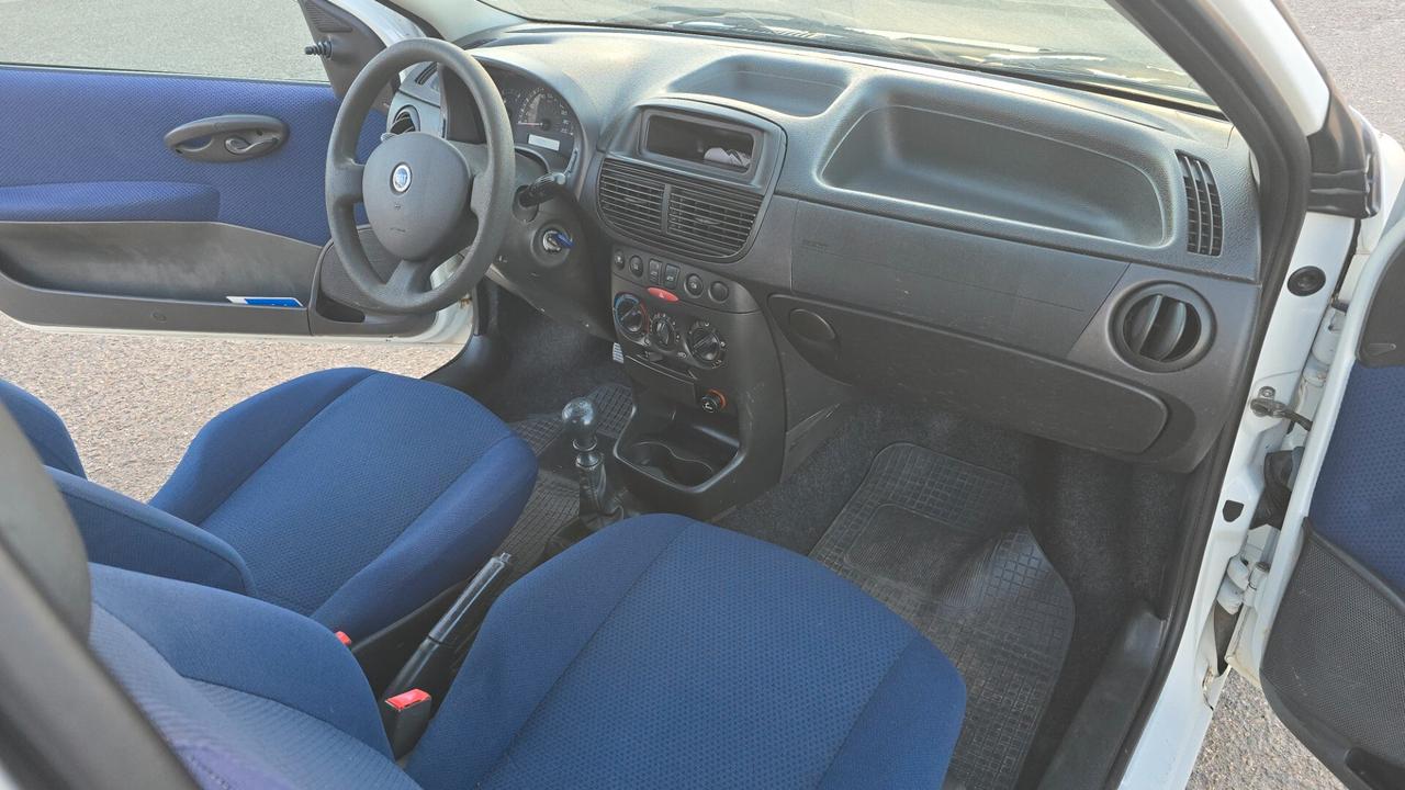 Fiat Punto 1.2 3 porte Active