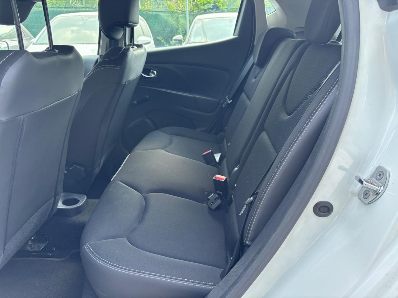 Renault Clio 1.2 75CV 5 porte Costume National