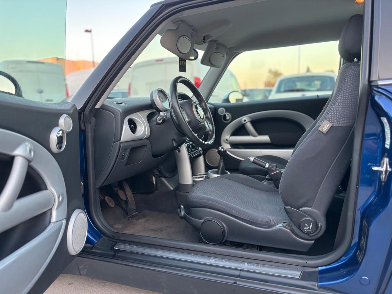 Mini 1.6 16V Cooper