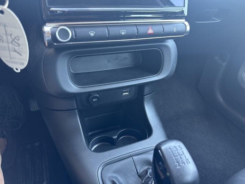 Citroën C3 PureTech 83 S&S Shine, Navi