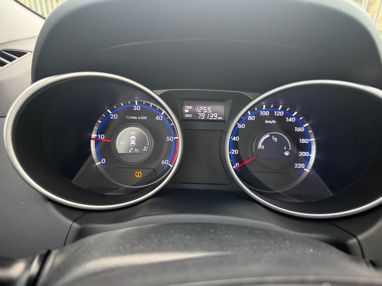 Hyundai iX35 1.7 CRDi 2WD Xpossible