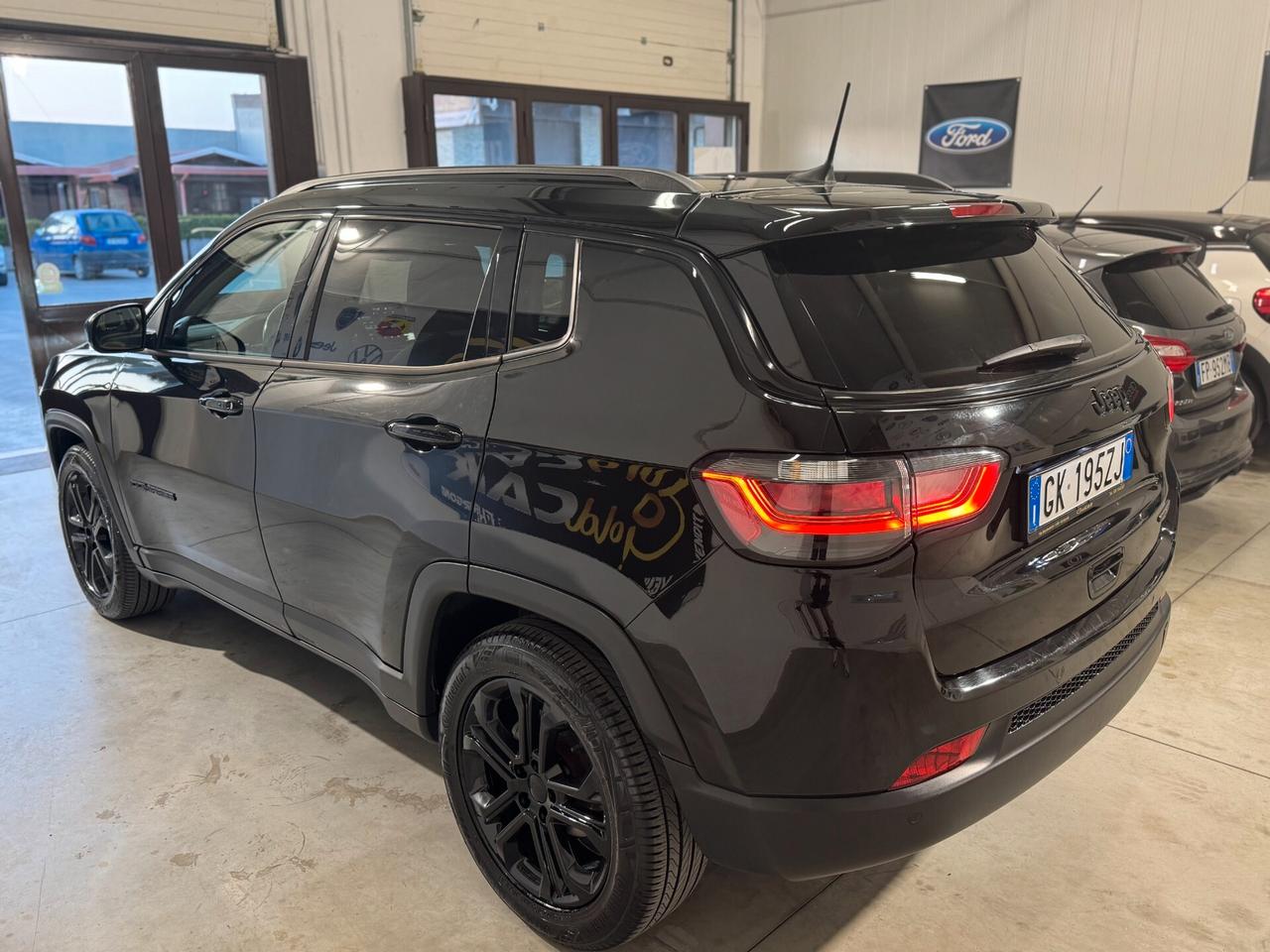 Jeep Compass 1.6 Multijet II 2WD Night Eagle