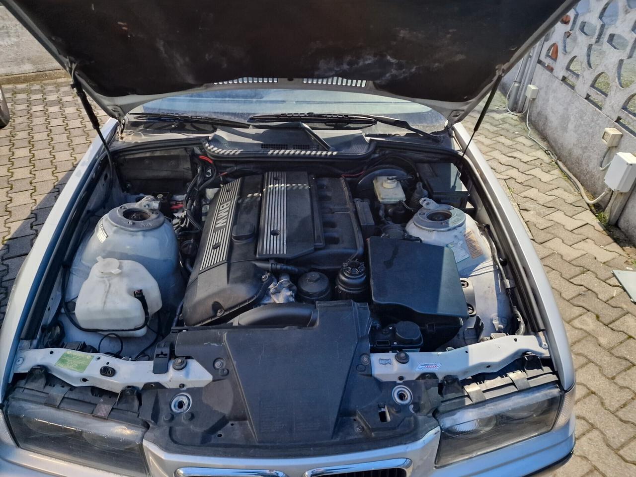 Bmw 320i Coupé swap 3.0 m54