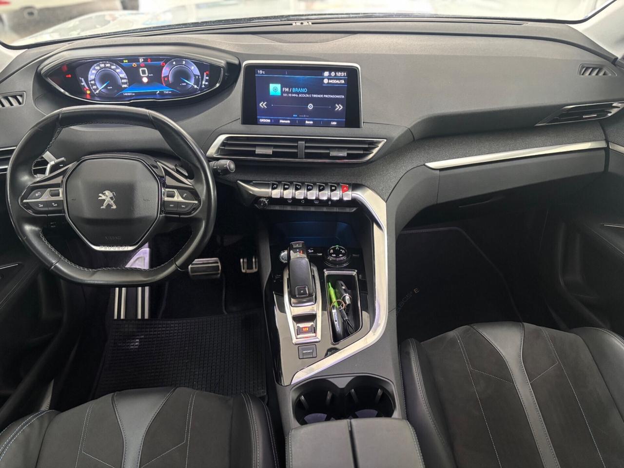 Peugeot 3008 BlueHDi 130 S&S EAT8 Crossway