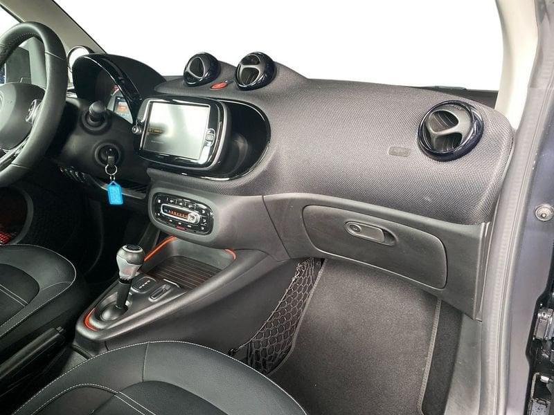 smart fortwo EQ Parisblue (22kW)