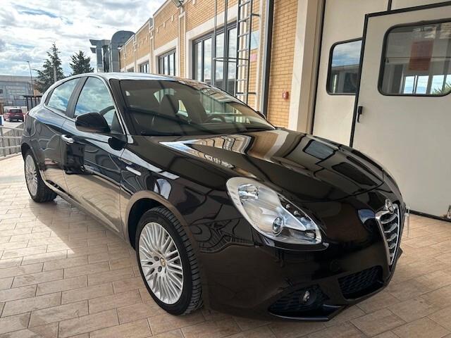 Alfa Romeo Giulietta 1.6 JTDm-2 105 CV Exclusive