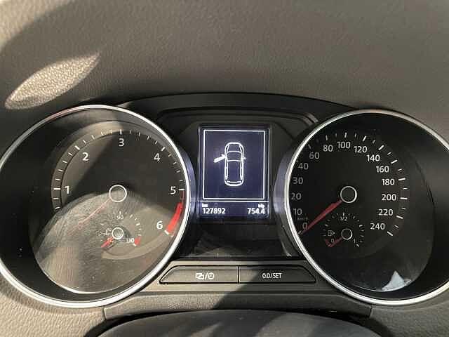 Volkswagen Polo 5ª serie 75CV 1.4TDI 3p. Fresh BlueMotion Technology - NEOPATENTATI -