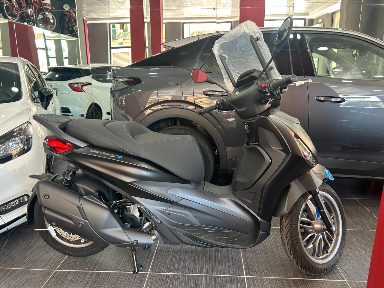 Piaggio Beverly 400 S HPE My2025 - Vari Colori - Euro5+