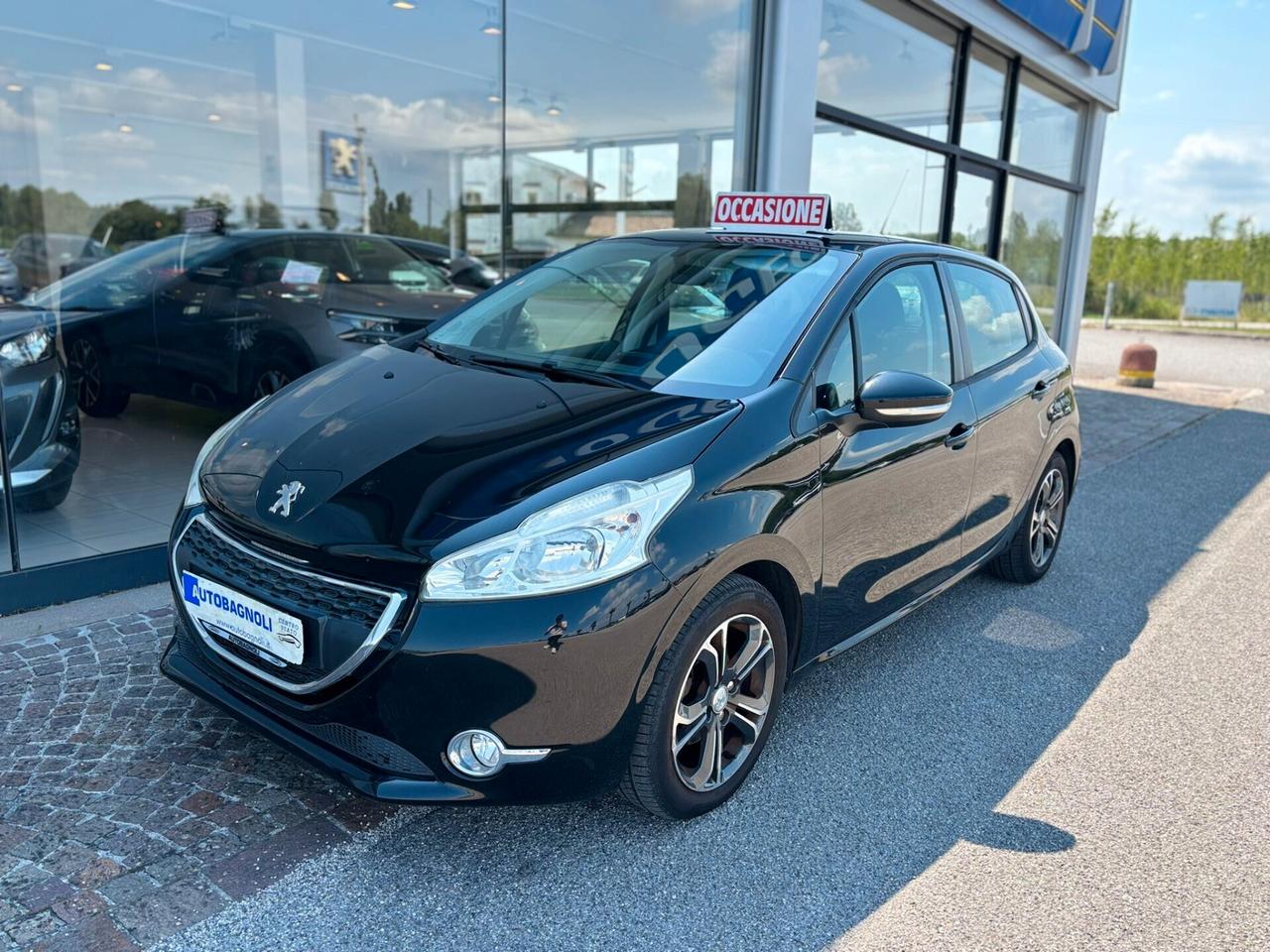 Peugeot 208 ALLURE 1.2 VTi 82 CV 5 porte
