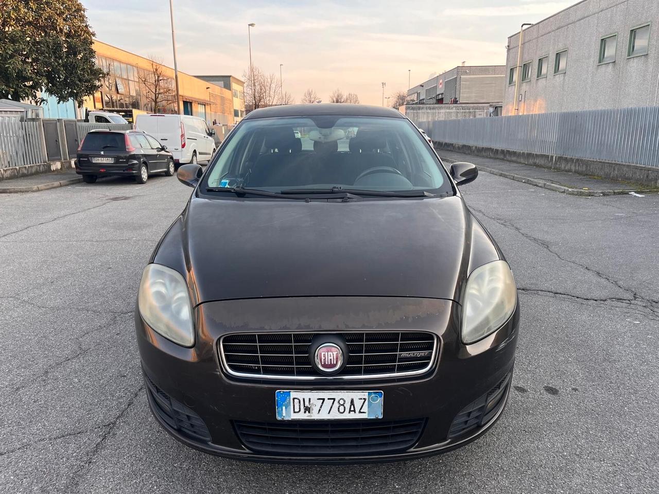 Fiat Croma 1.9 Multijet 16V Must