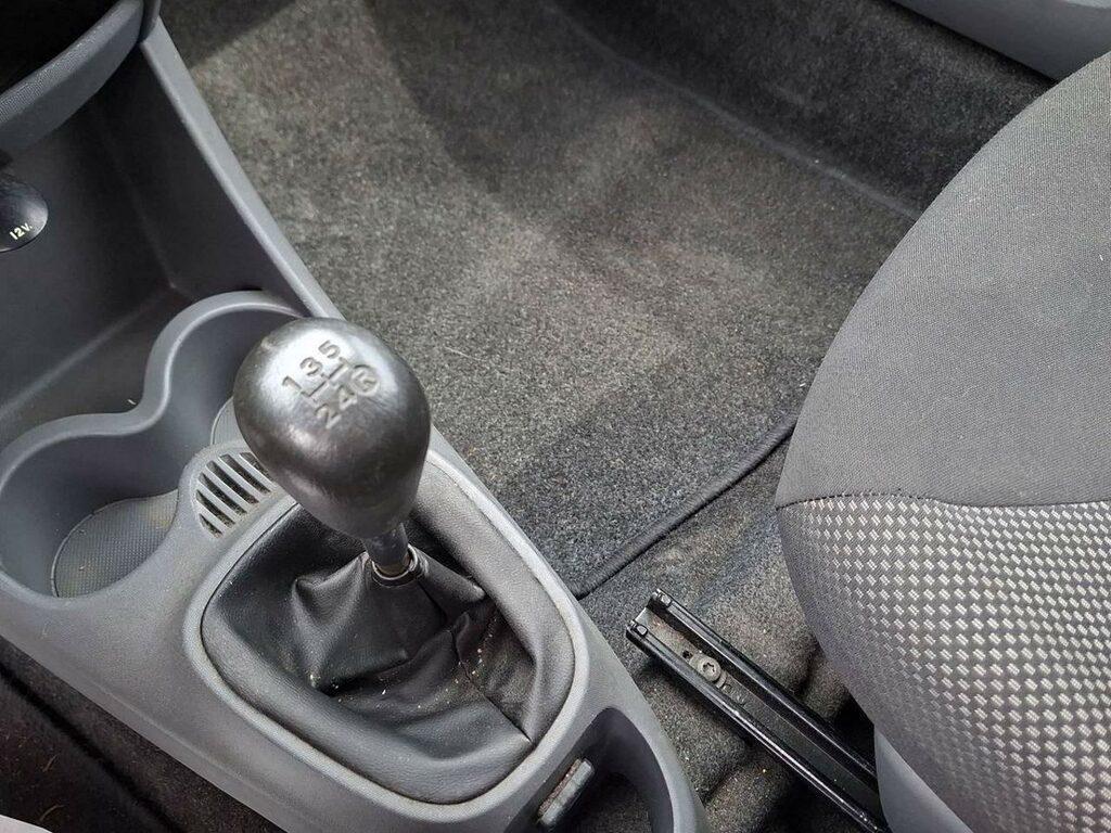 Toyota Aygo 5 Porte 1.0 VVT-i Sol
