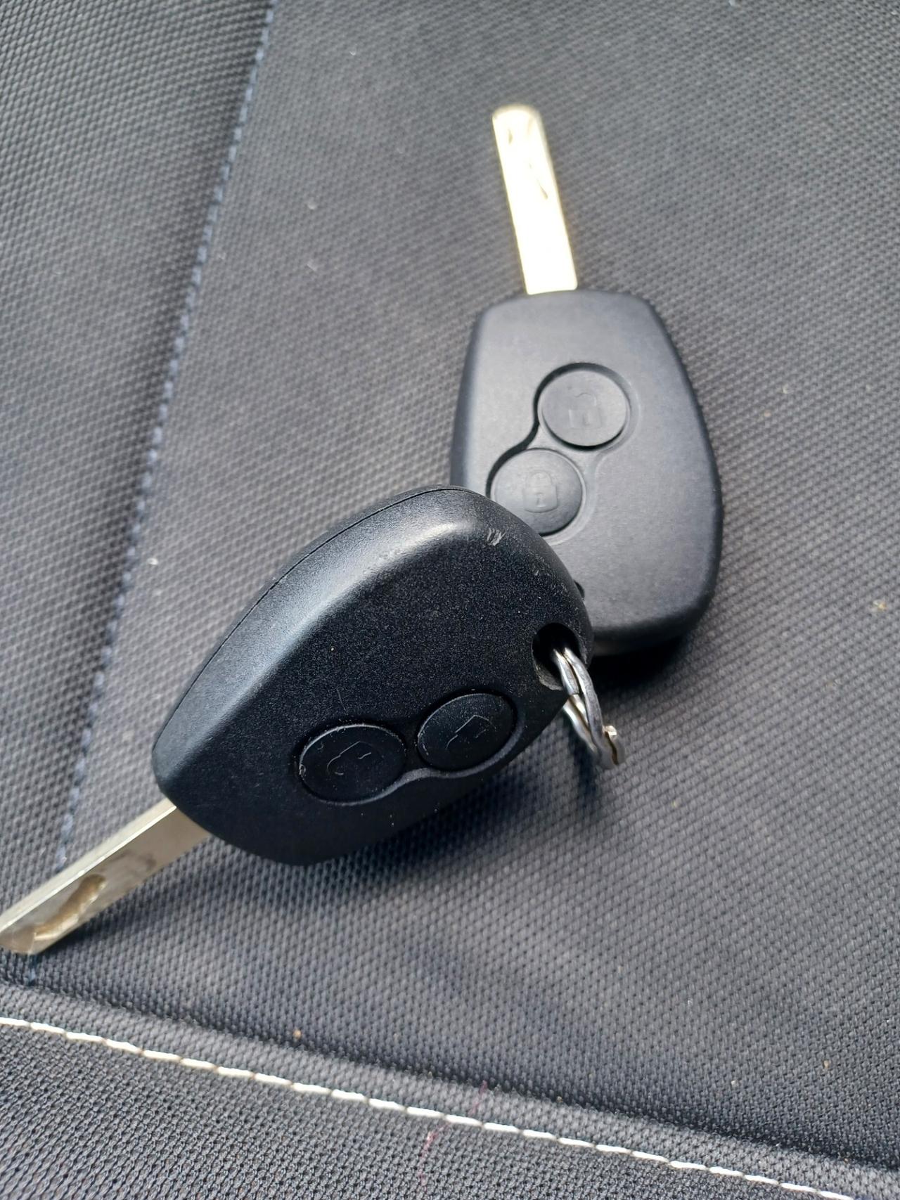Renault Twingo 1.2 16V LEV Yahoo!