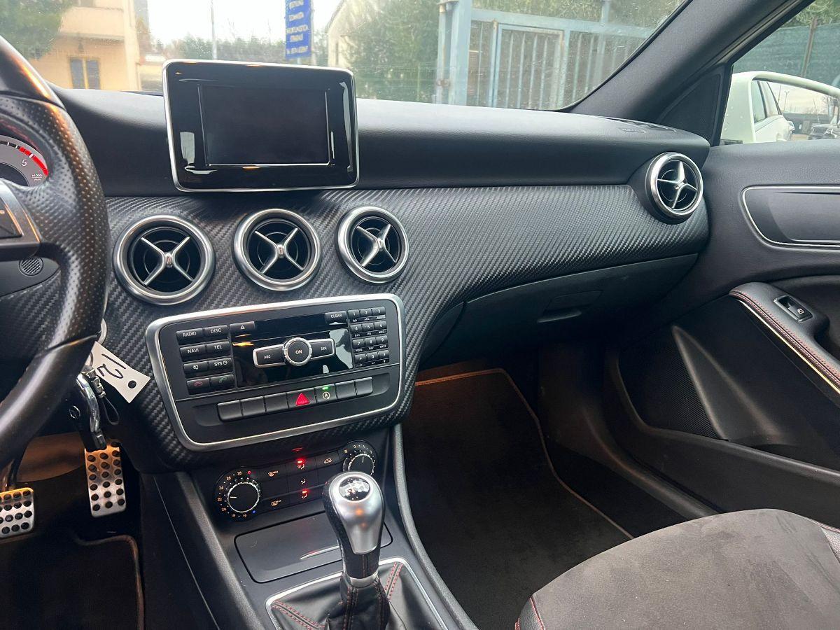 MERCEDES - Classe A - A 180 CDI Dark Night Edition