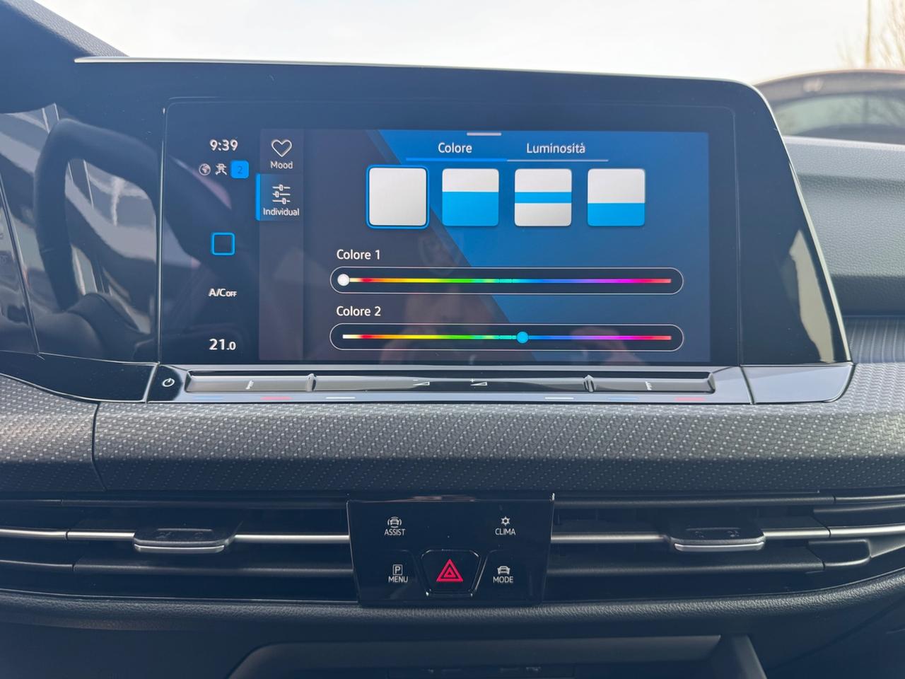 VOLKSWAGEN GOLF 8 R-LINE DSG 1.5 eTSI 150 CV EVO ACT