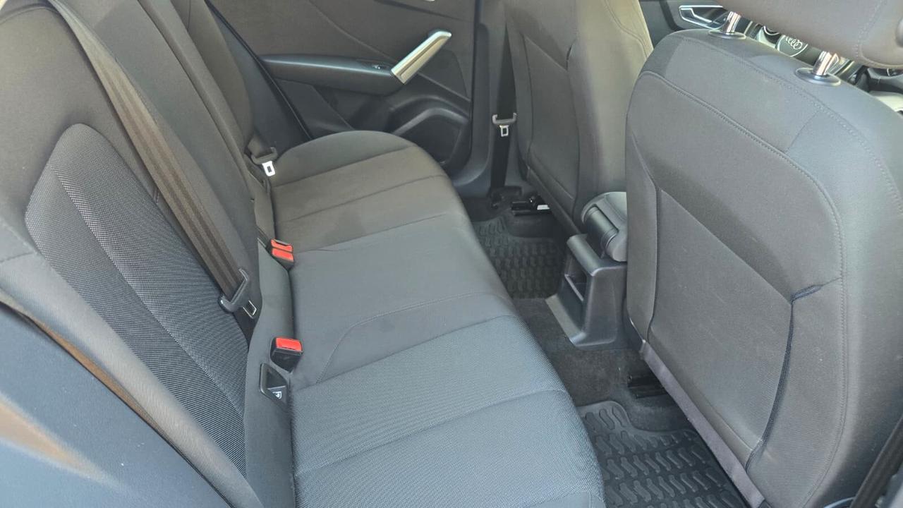 Audi Q2 1.6 TDI S tronic Business