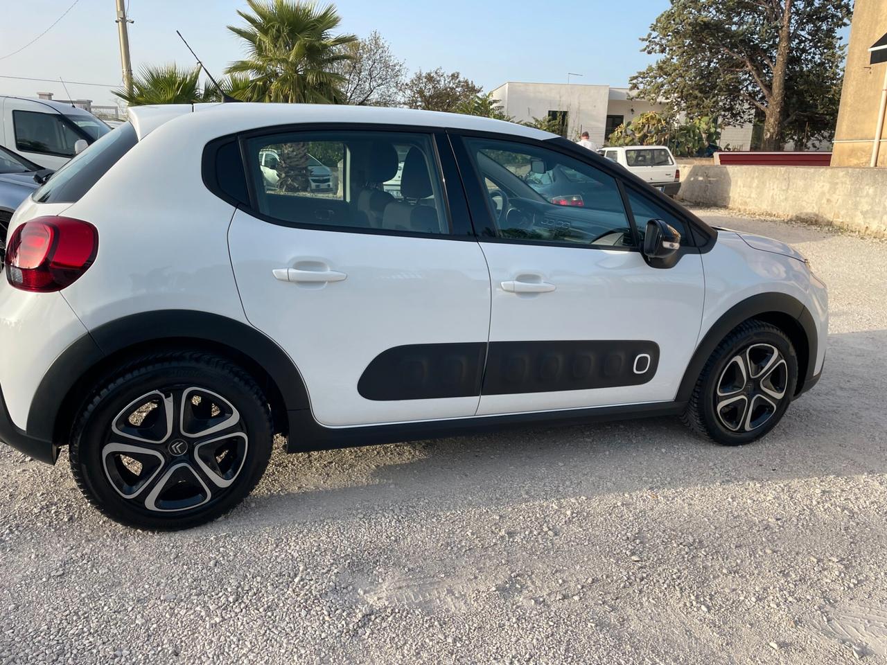 Citroen C3 BlueHDi 75 S&S Shine