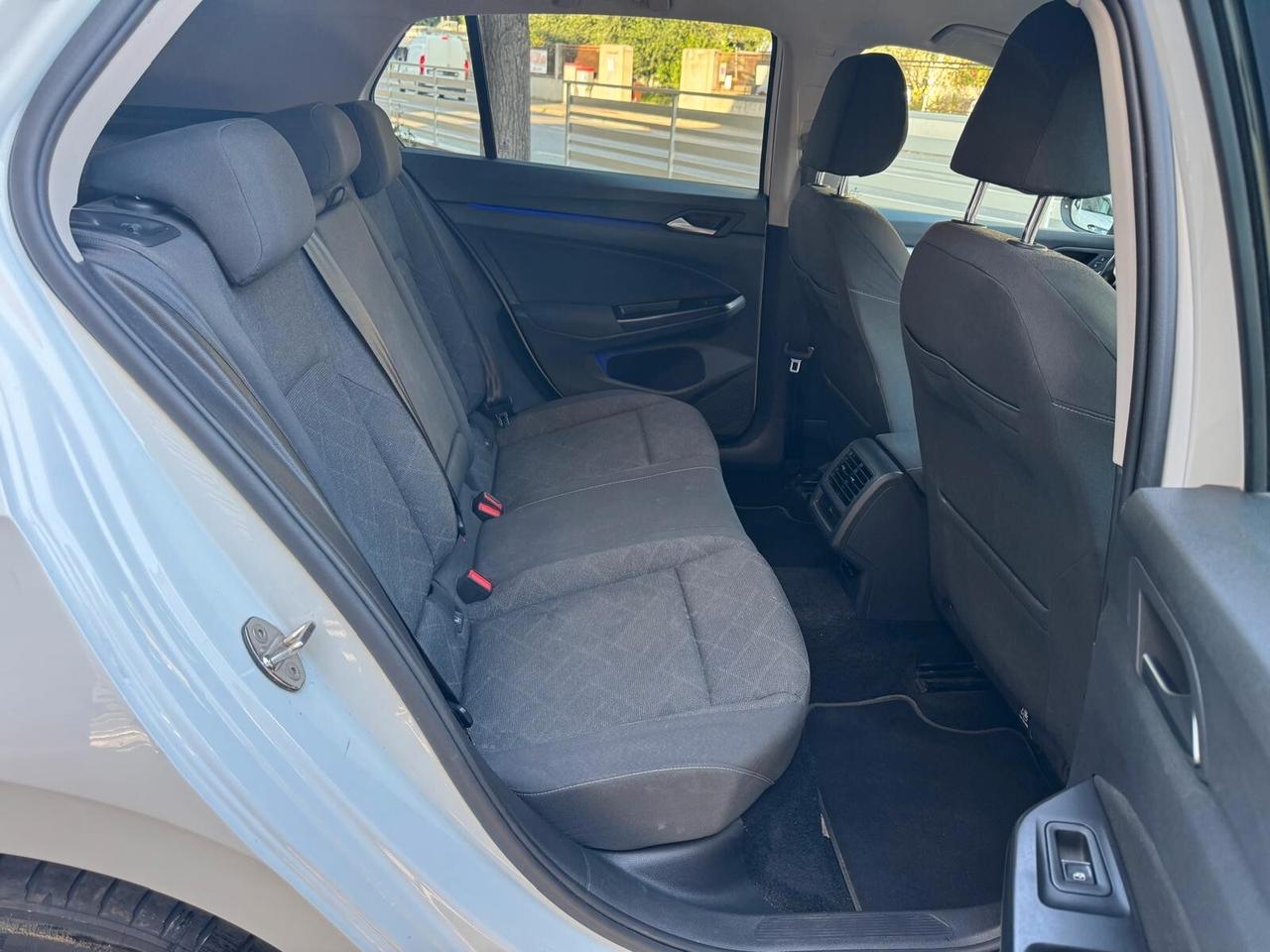 VW GOLF 8 1.5 eTSI 150cv EVO ACT DSG Style HYBRID