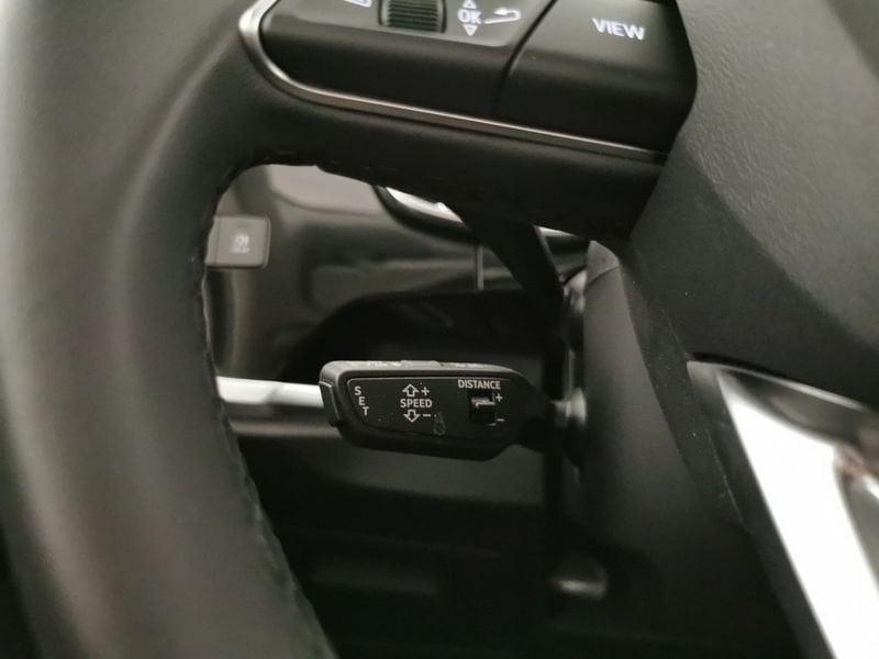 Audi Q3 35 2.0 tdi Business Advanced s-tronic