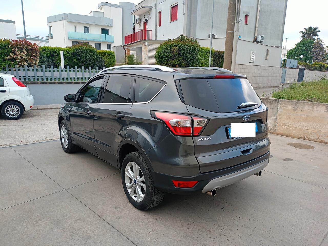 Ford Kuga 1.5 TDCI 120 CV S&S 2WD Titanium
