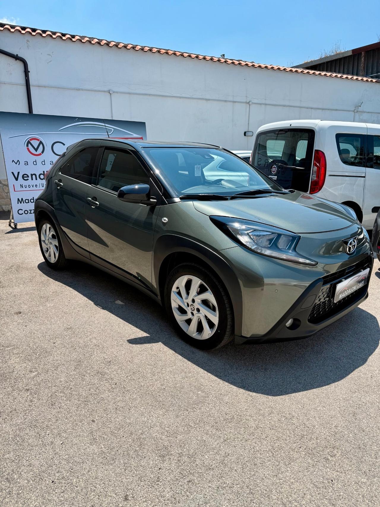 Toyota Aygo X 1.0 VVT-i 72 CV 5 porte Lounge Air