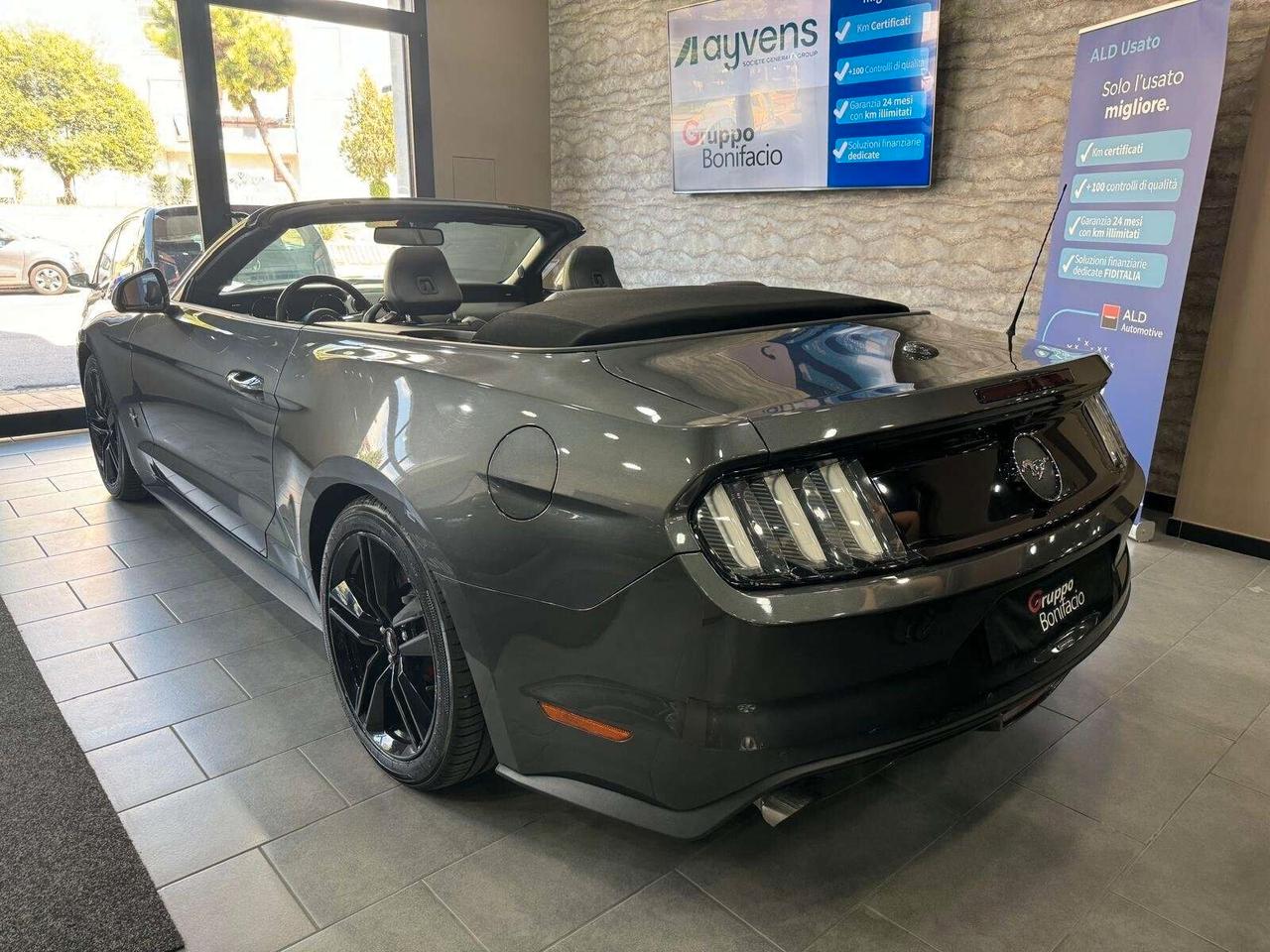 Ford Mustang 2.3 Ecoboost 317CV Automatico Cabrio