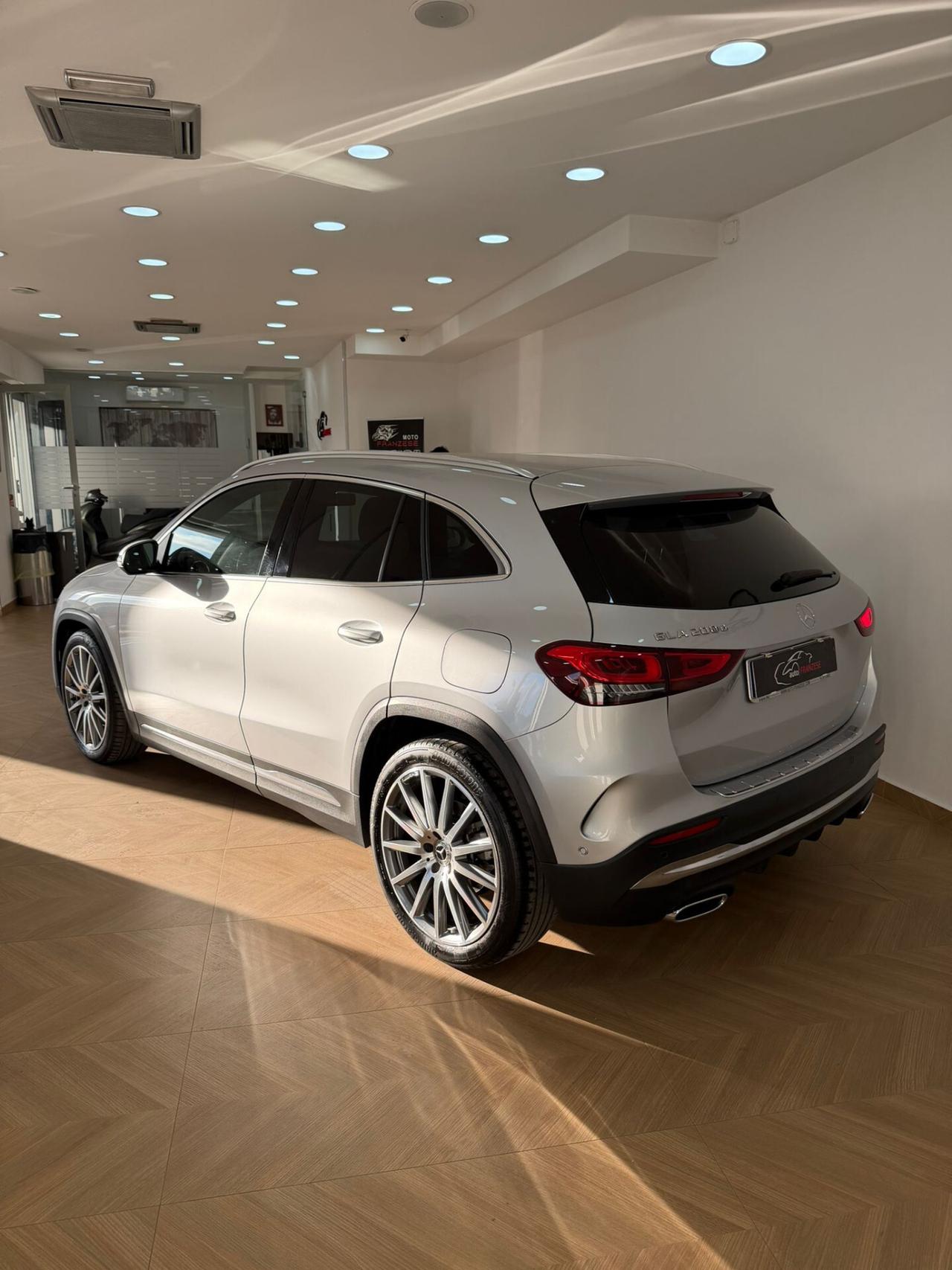 Mercedes-benz GLA 200 d Automatic Premium