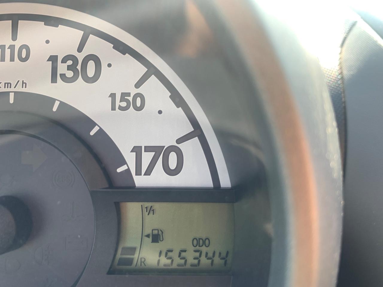 Peugeot 107 1.0 68cv 5p - 2011