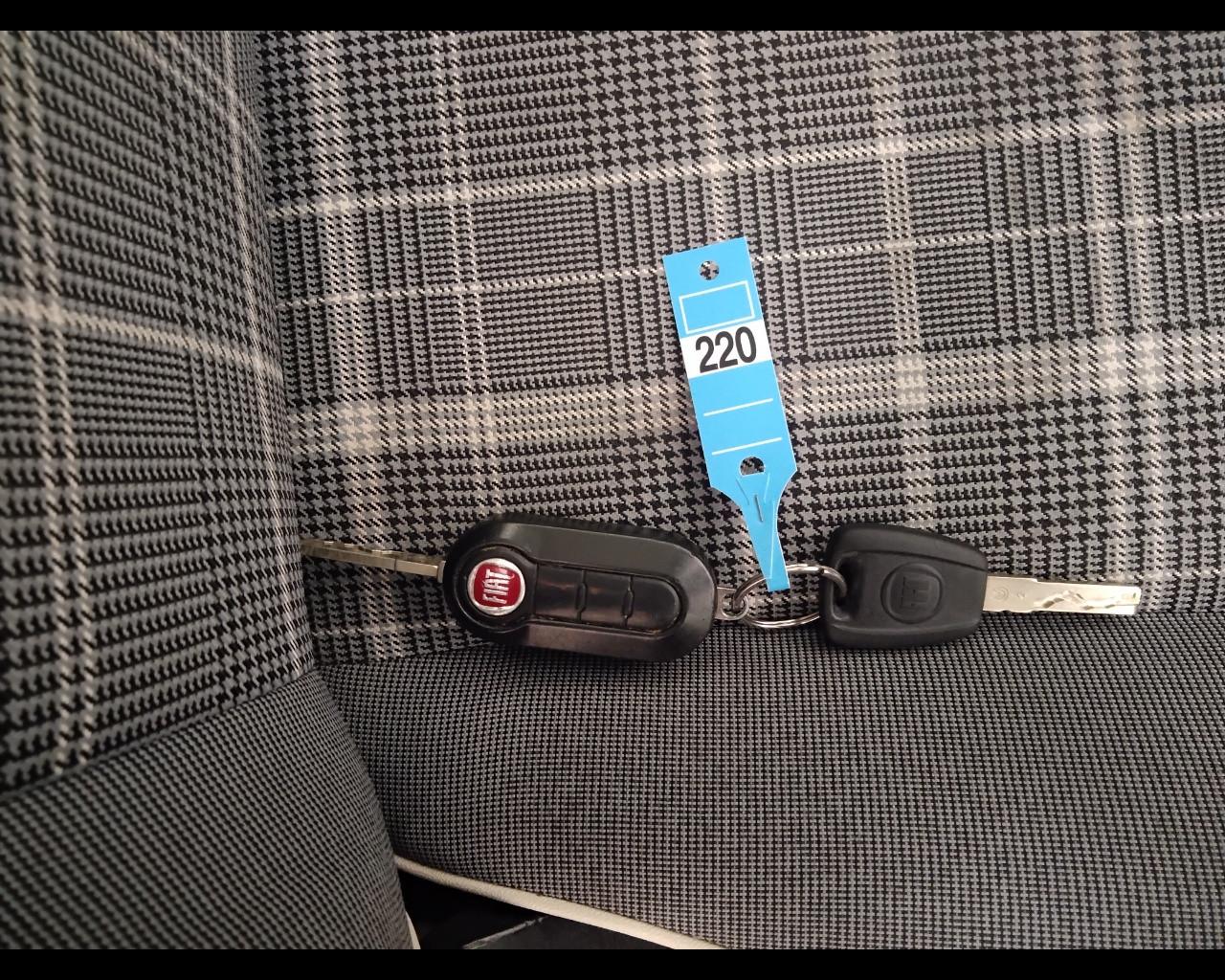 FIAT 500 III 2015 - 500 1.2 Lounge 69cv my18