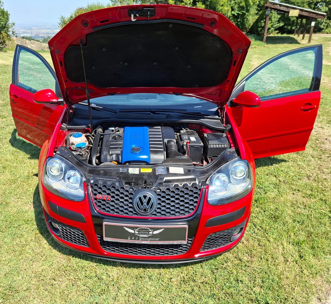 Volkswagen Golf GTI 2.0 16V TFSI 5p. MAN. TORNADO RED ASI