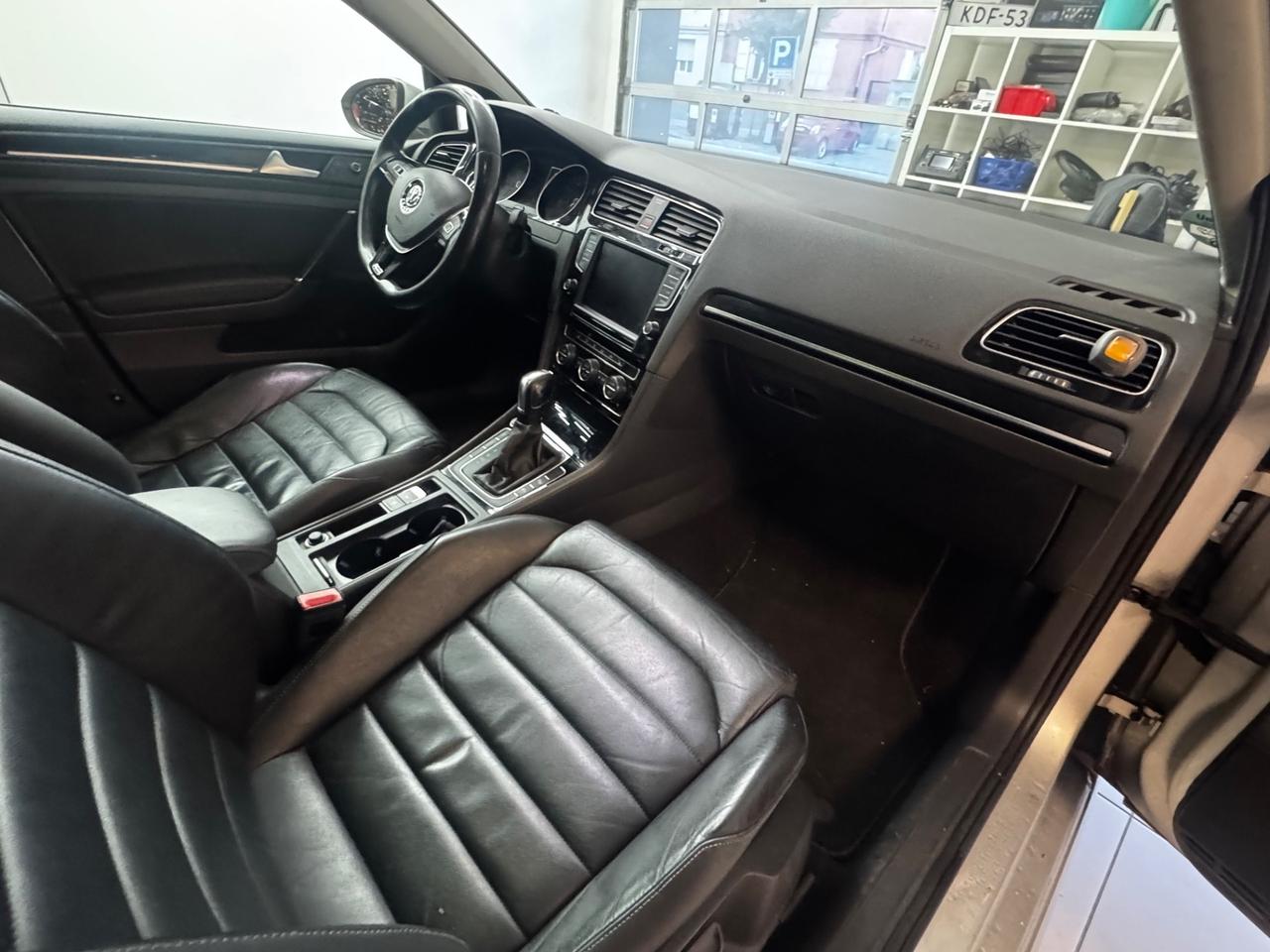 Volkswagen Golf Variant 2.0 TDI DPF DSG Highline
