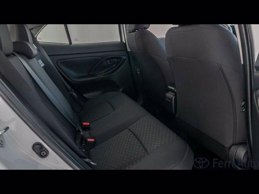 TOYOTA Yaris cross 1.5h business fwd 116cv e-cvt del 2022