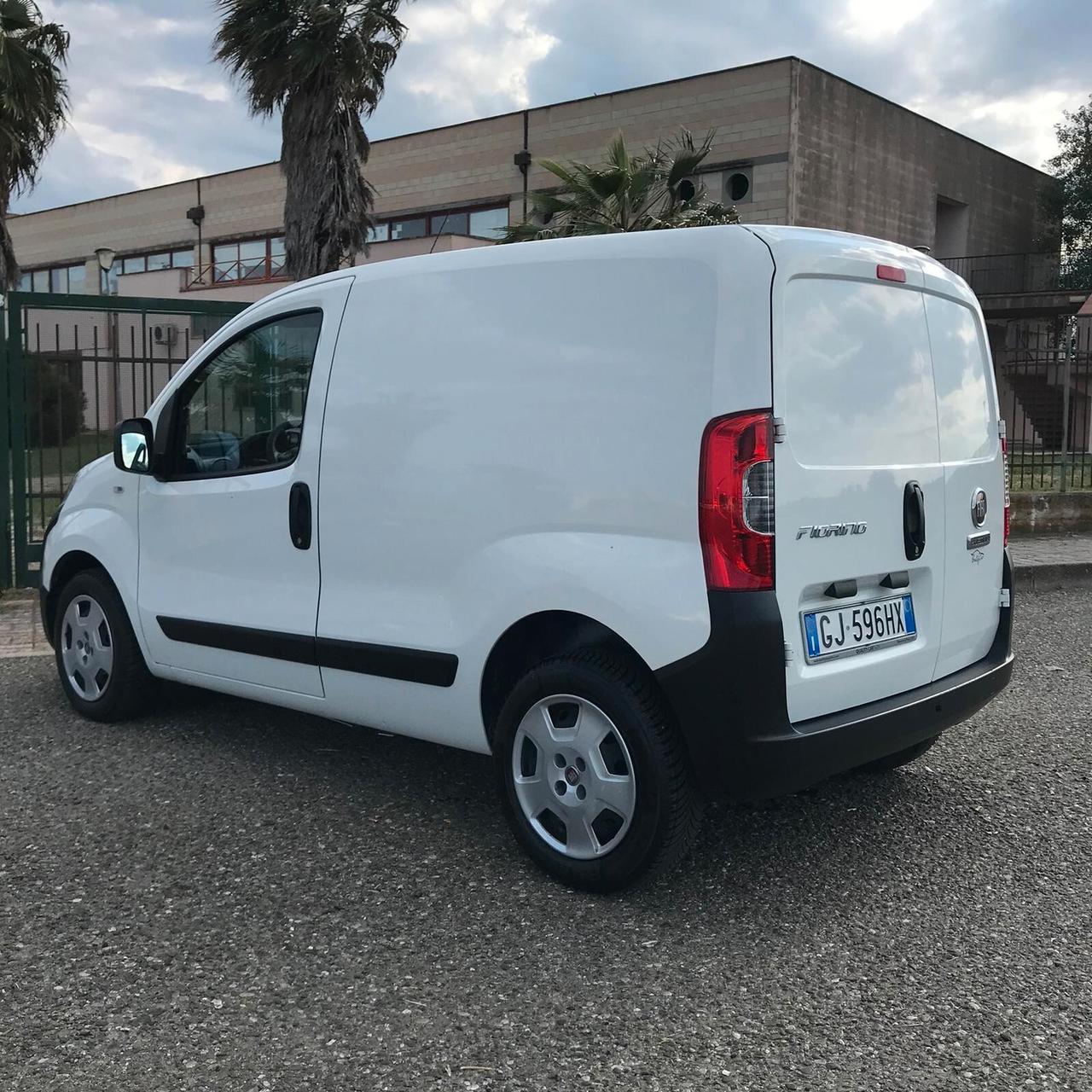 Fiat Fiorino 1.3 MJT 95CV Cargo SX