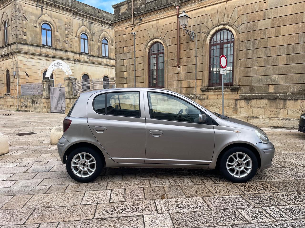 Toyota Yaris 1.4 tdi