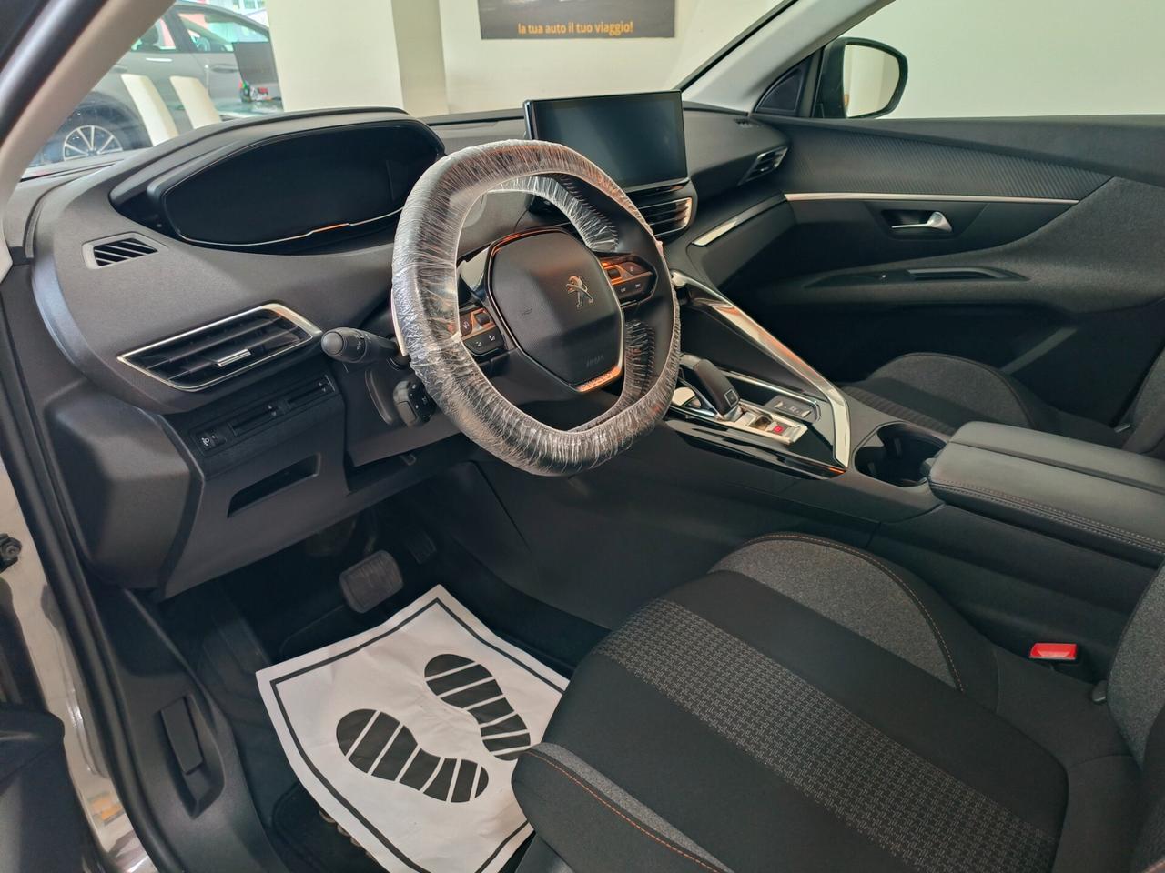 Peugeot 3008 BlueHDi 130 S&S Active Business