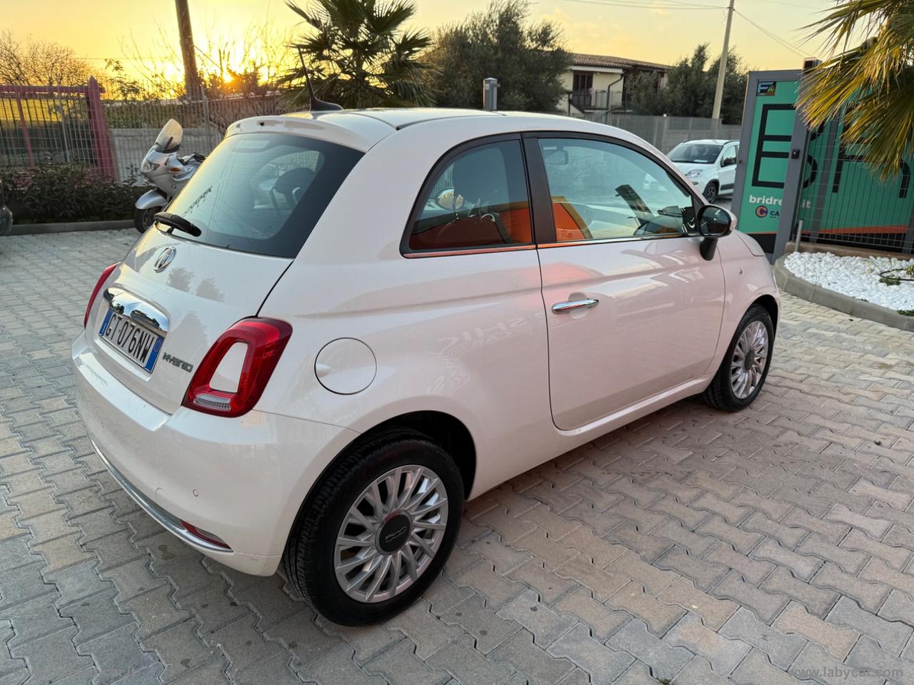 FIAT 500 1.0 Hybrid Dolcevita