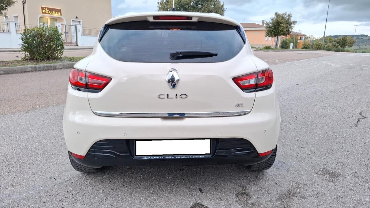 Renault Clio dCi 8V 90CV Start&Stop 5 porte Energy Duel