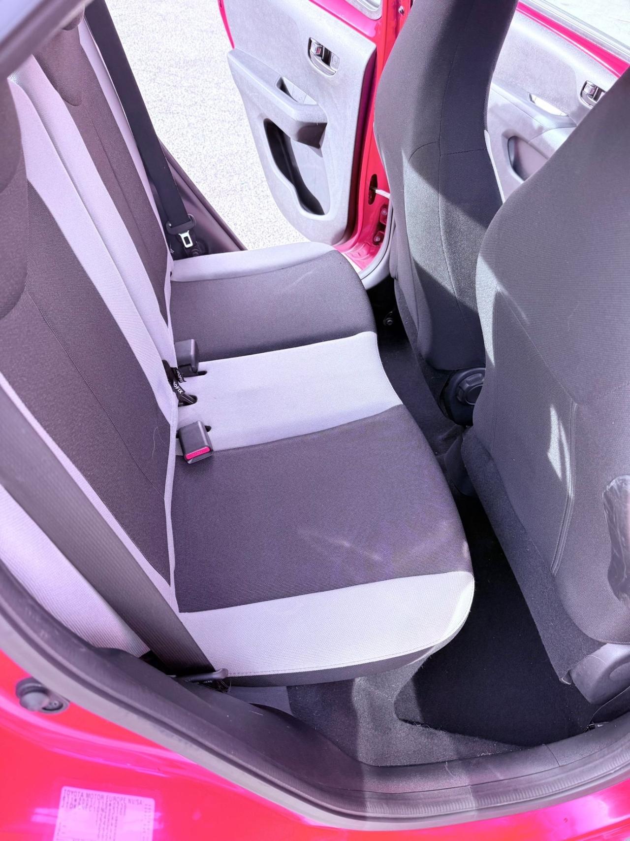 Toyota Aygo 1.0 VVT-i 69 CV 5 porte Ok neopatentati