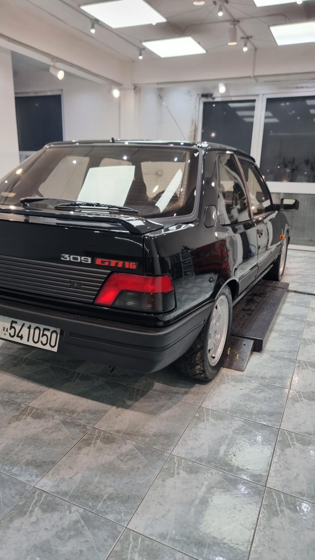 Peugeot 309 1.9 16V 3 porte GTI perfetta