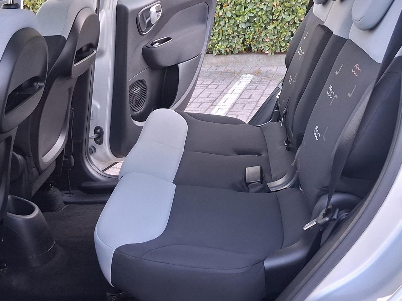 Fiat 500L. LIVING 1.6 Multijet 120 CV Lounge..CELL 320 147 1147 WUATSAPP