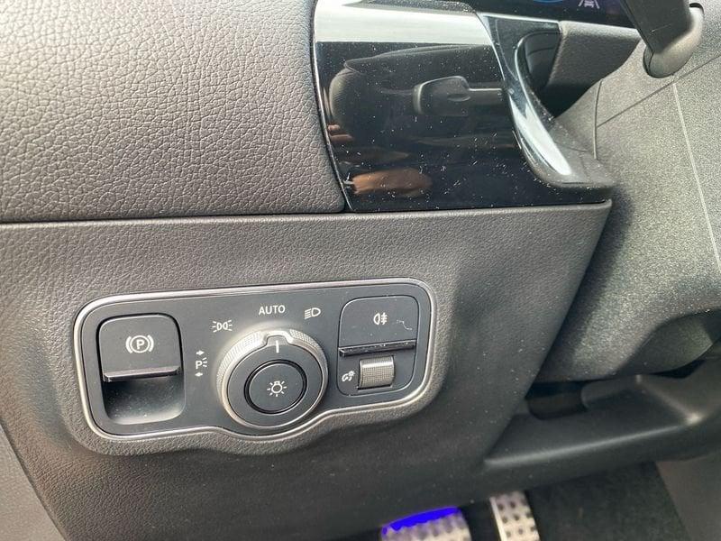 Mercedes-Benz GLA 250 e phev (eq-power) Premium auto