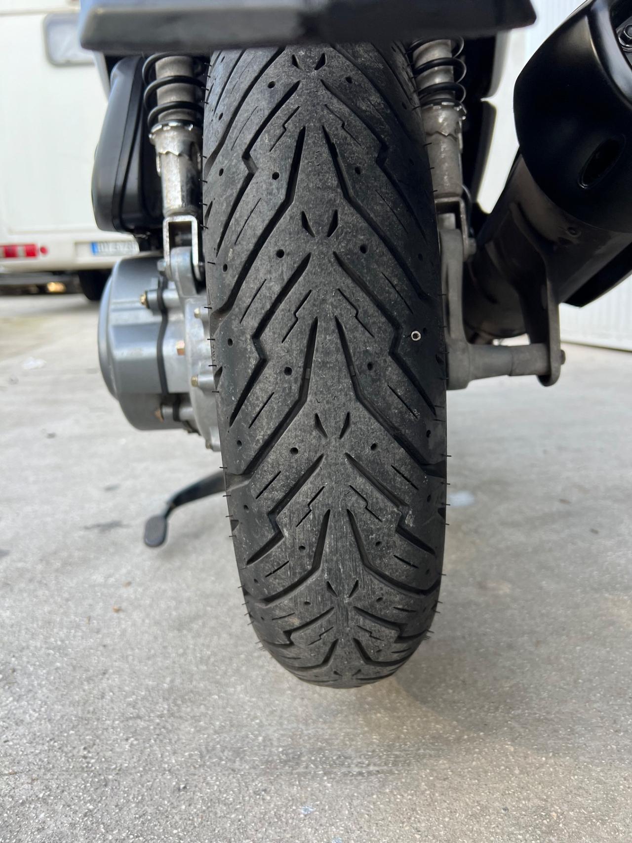 Kymco Agility 150