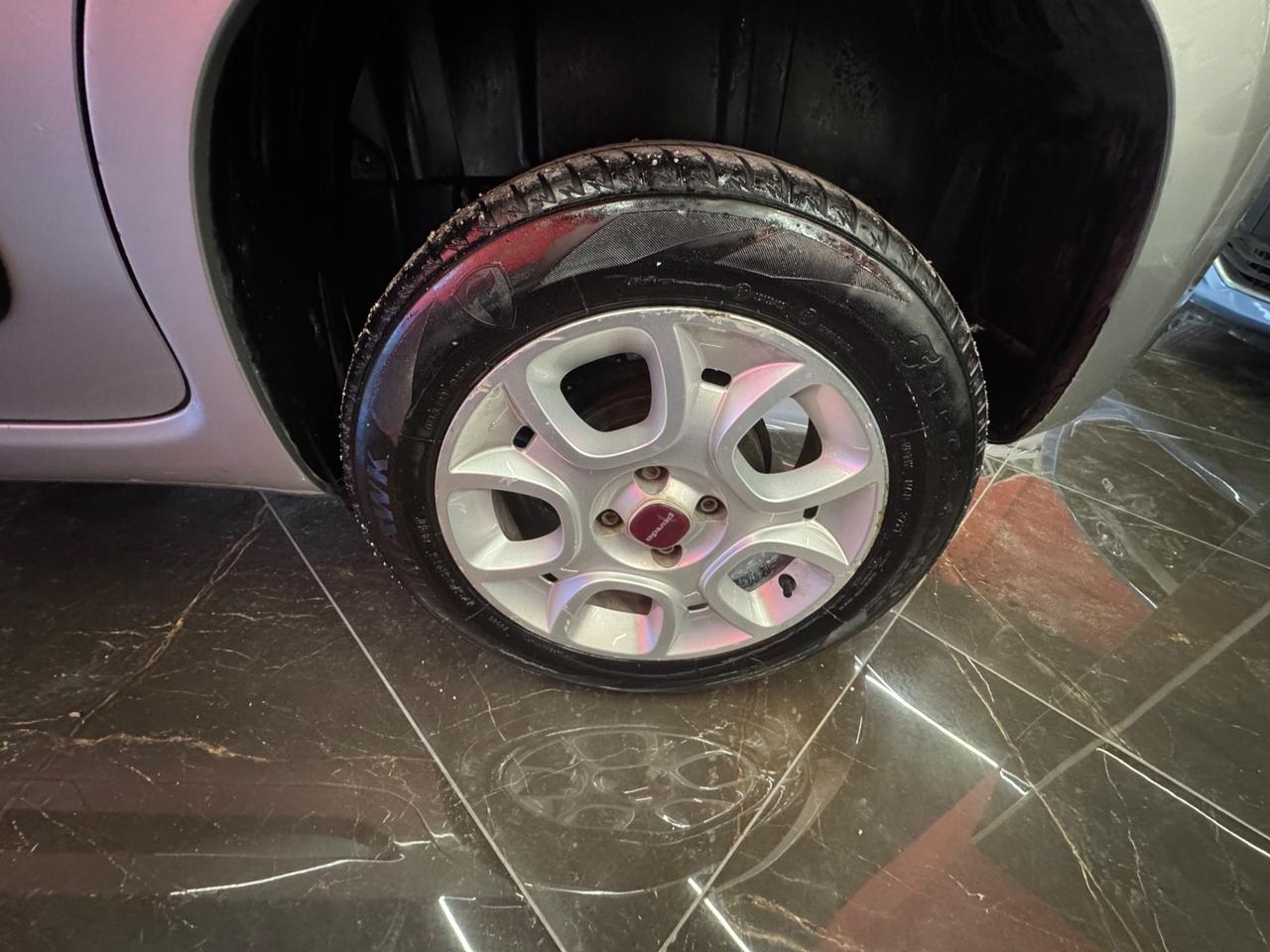 Fiat Panda 0.9 TwinAir Turbo Natural Power Lounge