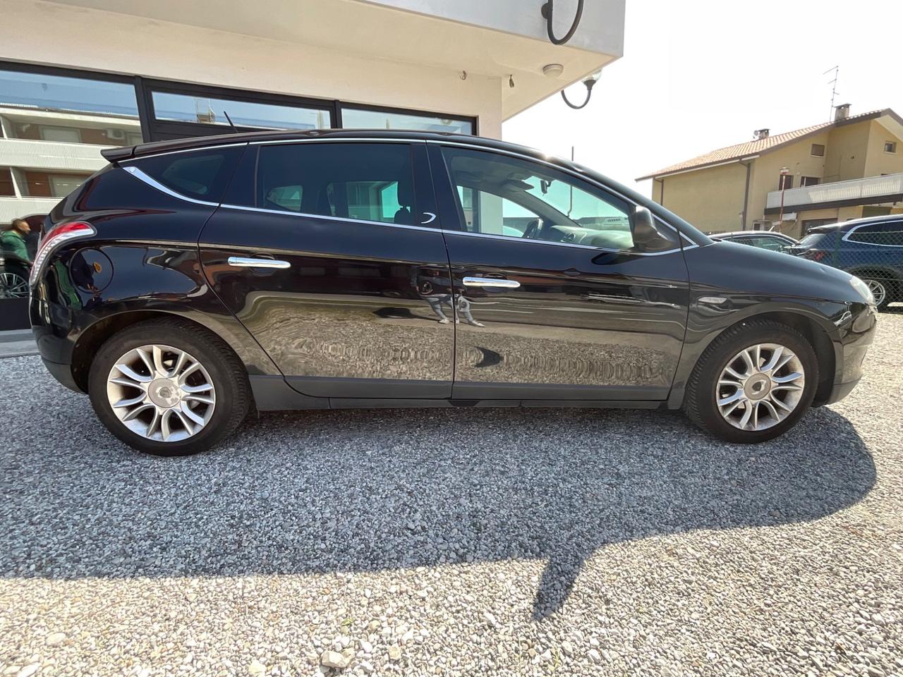 Lancia Delta 1.6 MJT DPF Platino