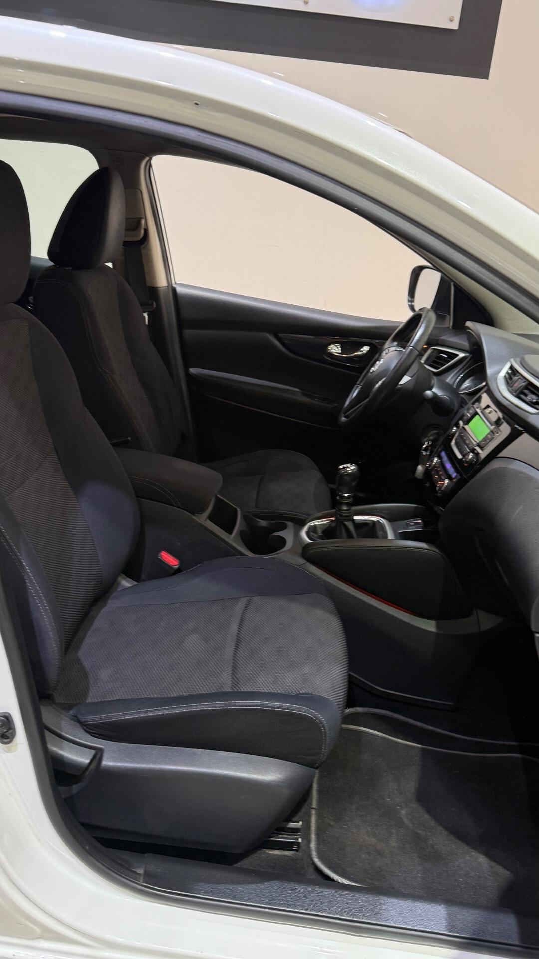 Nissan Qashqai 1.5 dCi Visia