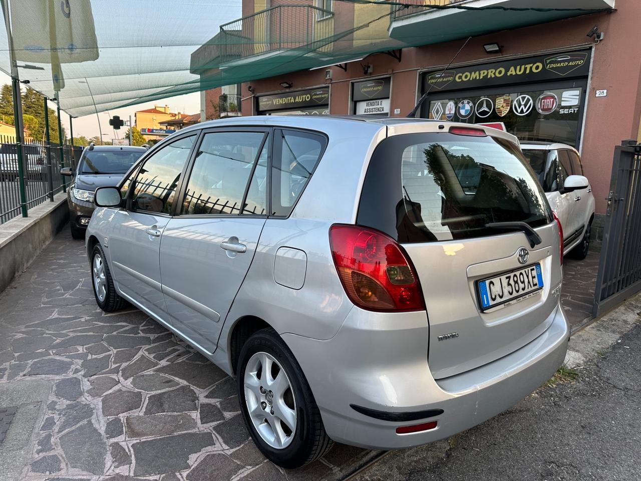 Toyota Corolla Verso 1.6 16V