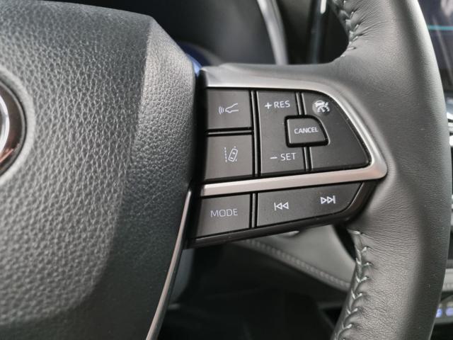 TOYOTA Highlander AWD-I LOUNGE 7 POSTI