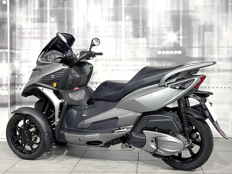 Quadro QV3